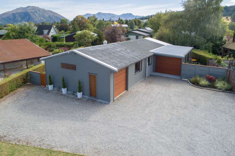 116 Aubrey Road Wanaka_17