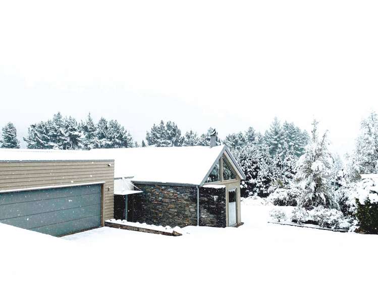 51 Mathias Terrace Arthurs Point_9