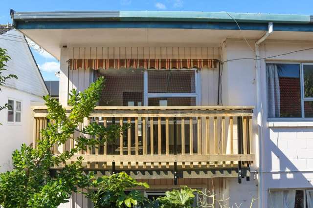 1/289 Ulster Street 3295_1