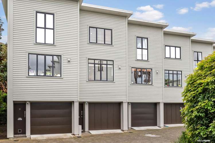 28/17 Lyon Avenue Mount Albert_11