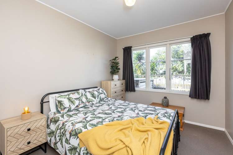 235 Georges Drive Napier South_16