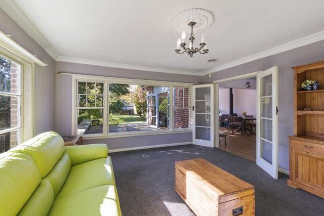 5 Woodford Terrace Ilam_1