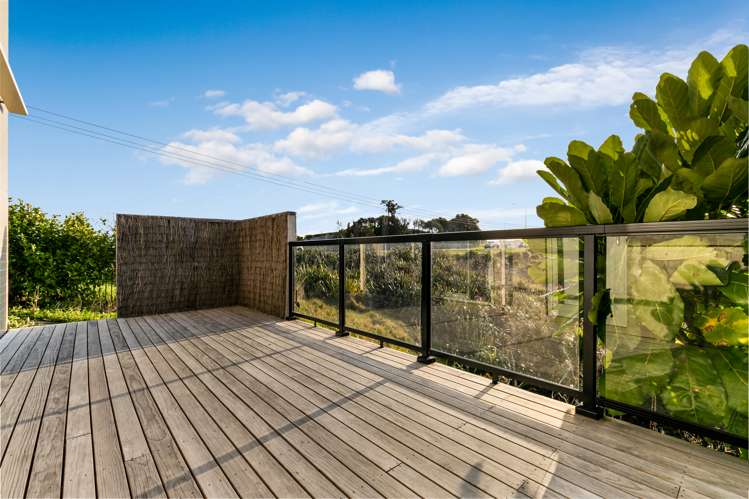 17 Karauria Lane Orewa_12