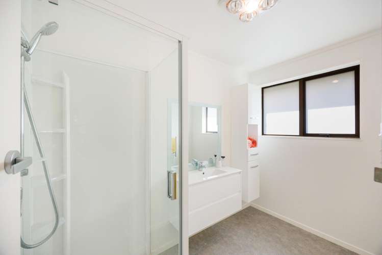 2b Droylsden Place Palmerston North Central_6