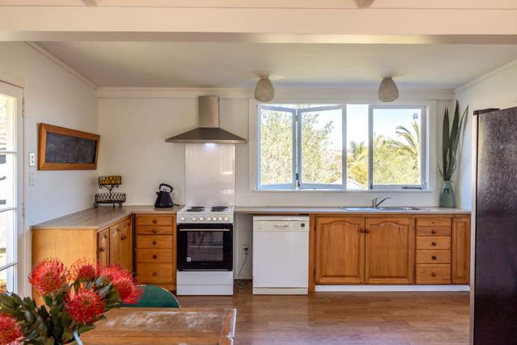 48A Erua Road Ostend_15