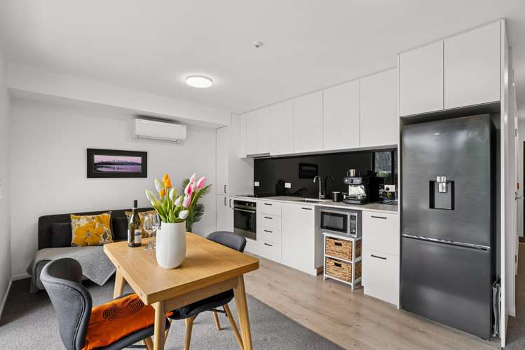 3/14 Fryer Street Queenstown_5