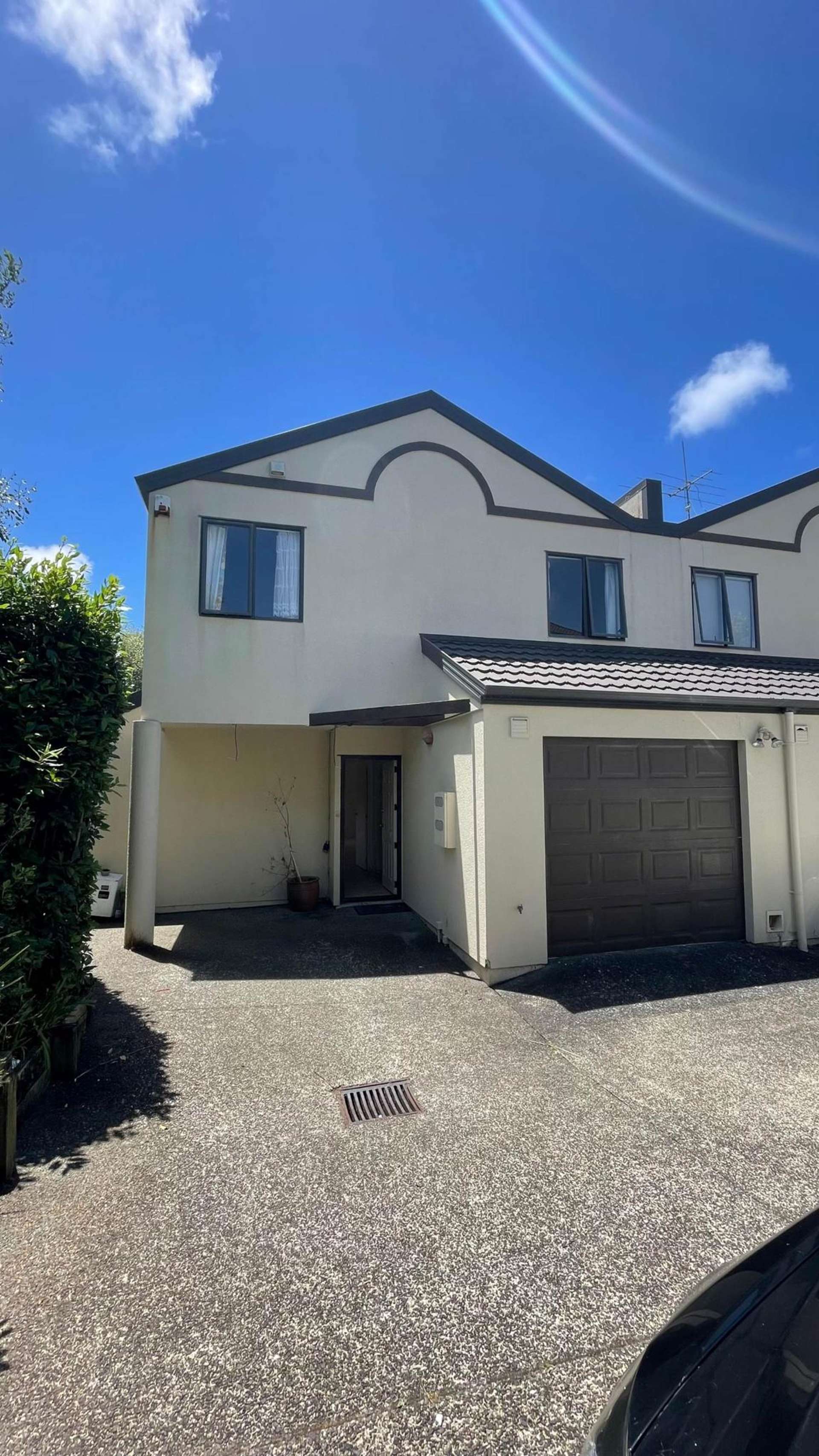 2/2 Sunnydale Place Oteha_0