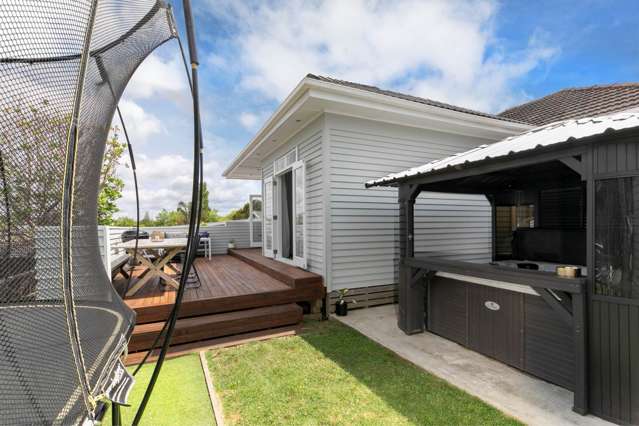 41 Willerton Avenue New Lynn_3