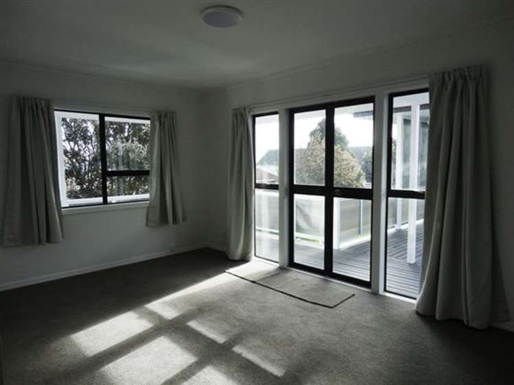 9 Rochas Place Clover Park_7