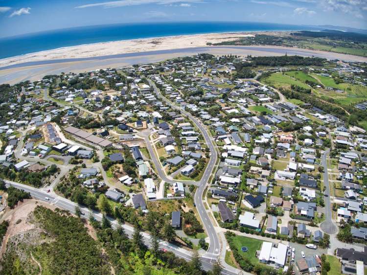 1 Seabreeze Road Mangawhai Heads_14