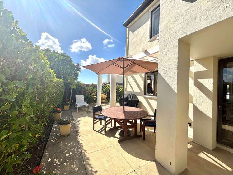 62 Salerno Rise Albany Heights_13