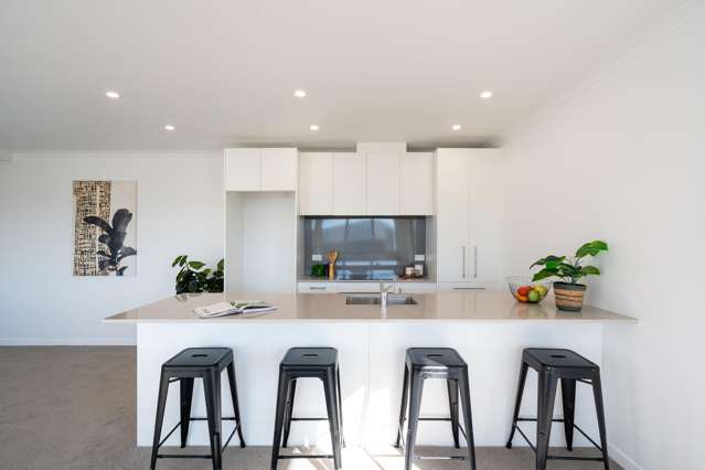 9/26 View Road Titahi Bay_2