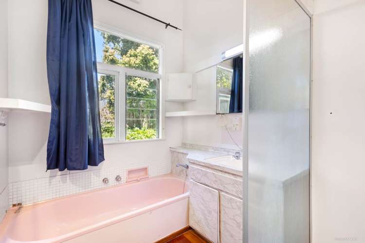 31 Cron Avenue Te Atatu South_9