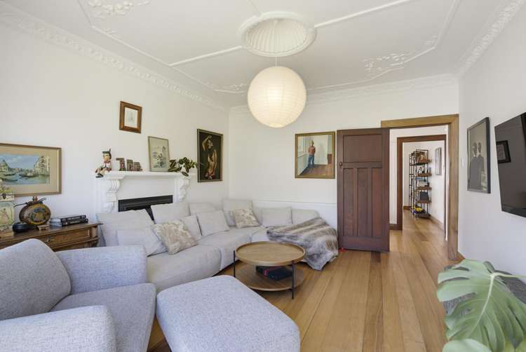 17 Freyberg Street Lyall Bay_21