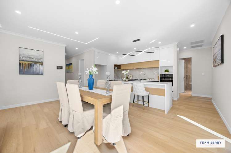 11 Tuwai Crescent Opaheke_9