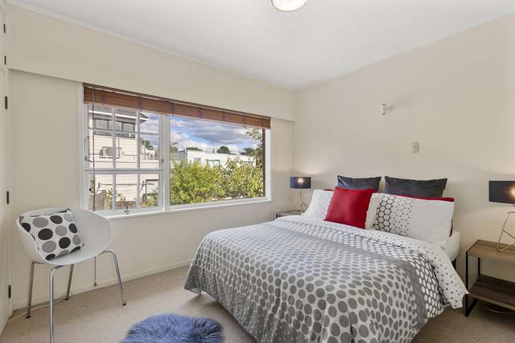 2/43 Nihill Crescent Mission Bay_12