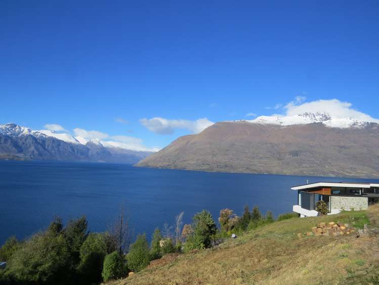 11 Whitbourn Place Fernhill/Sunshine Bay_6