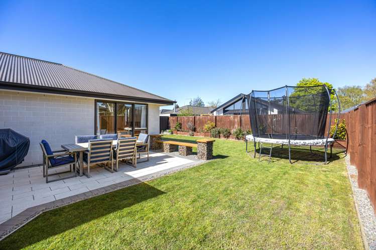 27 Minerva Crescent Woodend_11