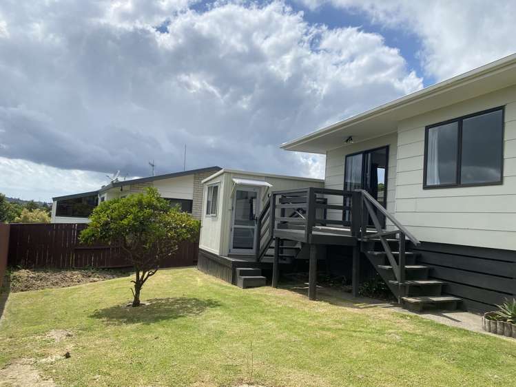 8B Te Arawa Place Welcome Bay_16
