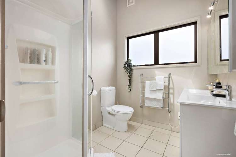 17 Bay Vista Drive Red Beach_20