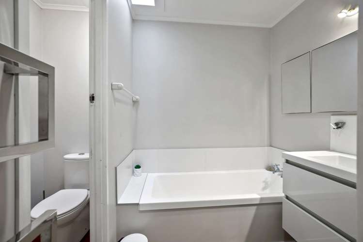 15 Patui Avenue Ngarimu Bay_16