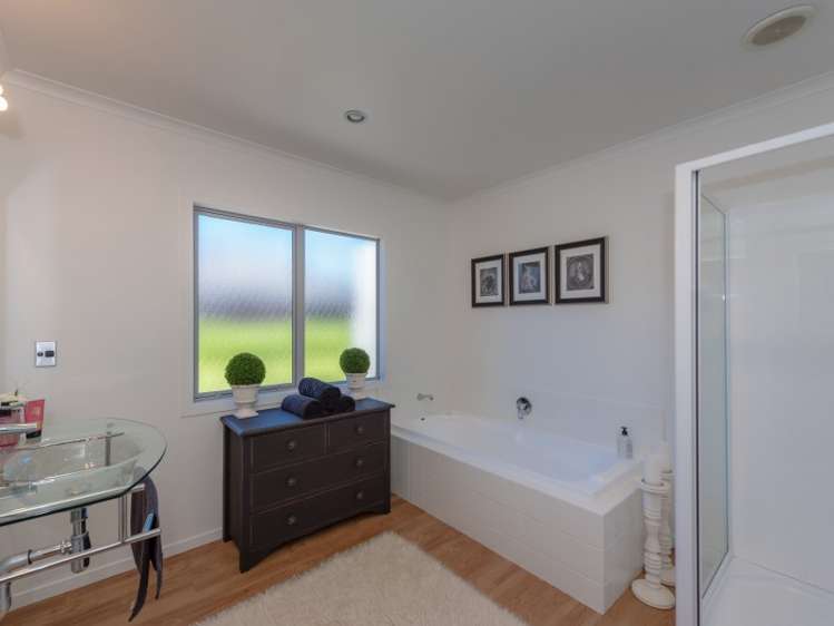 82 Saint James Drive Huntington_13