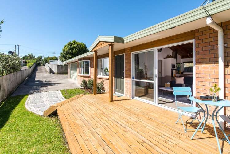 6a Quiet Street Te Atatu South_24