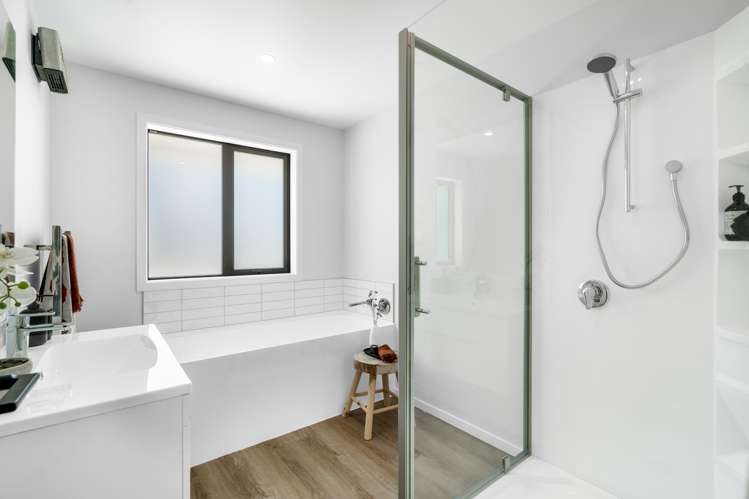 318 Crinan Street Georgetown_11