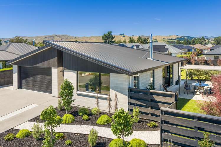 31 Corsair Crescent Burleigh_22