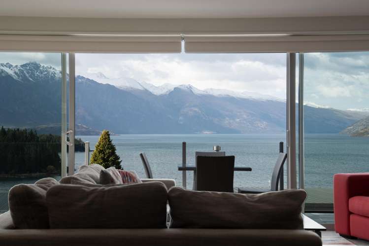 Unit 1 LakeRidge Apts, 51 Thompson Street Queenstown_4