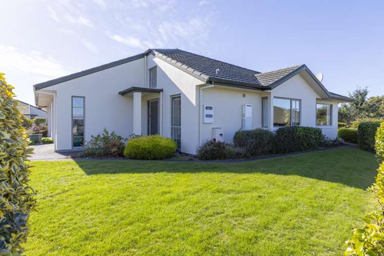 44 Lakeridge Close Rangatira Park_15
