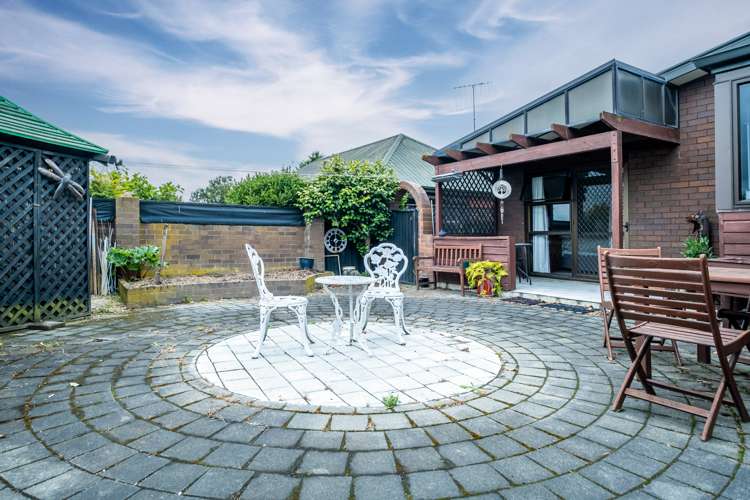 5a June Street Highfield_16