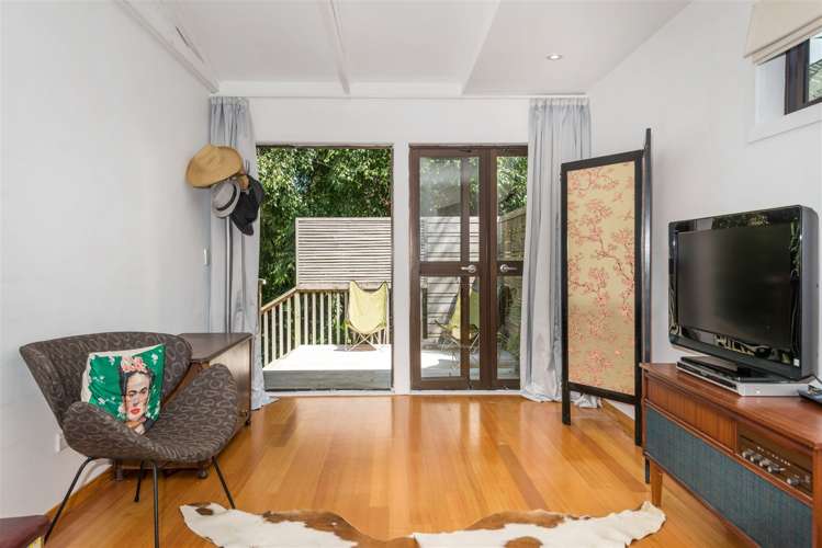 1010a Great North Road Point Chevalier_25