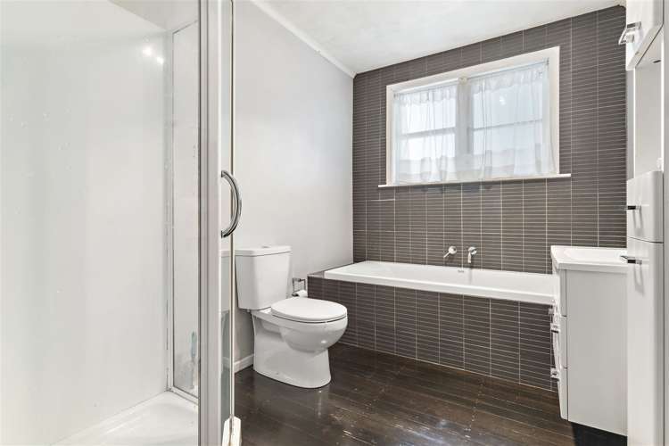 128 High Street Solway_13