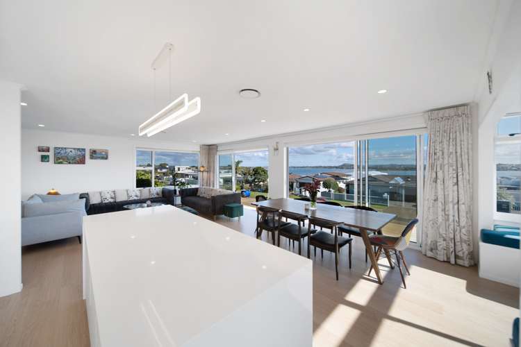 26 Waller Avenue Bucklands Beach_9