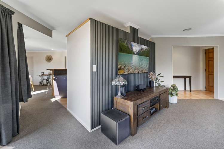 10 Whiting Drive Wakefield_11