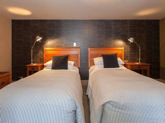 502/10 Brunswick Street Queenstown_3