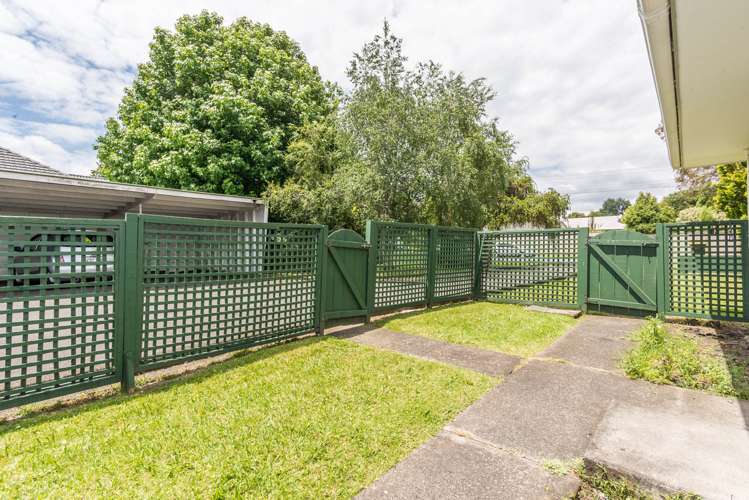 1/20 Mcleod Road Henderson_7