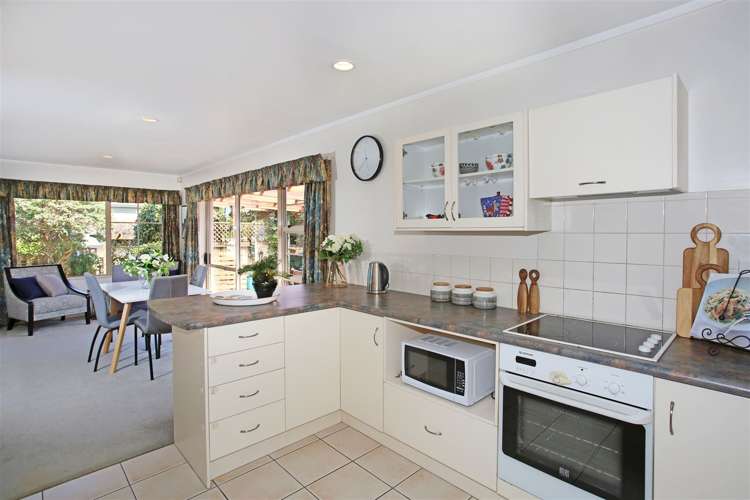 35a Youngs Road Papakura_7