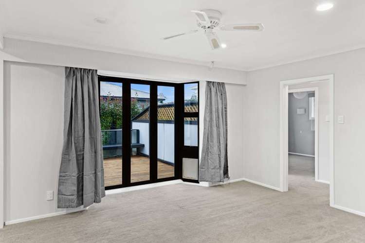 33 Gordon Terrace Gore Surrounds_5