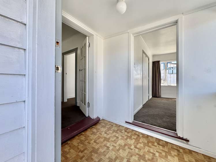 3157 Great North Road New Lynn_21