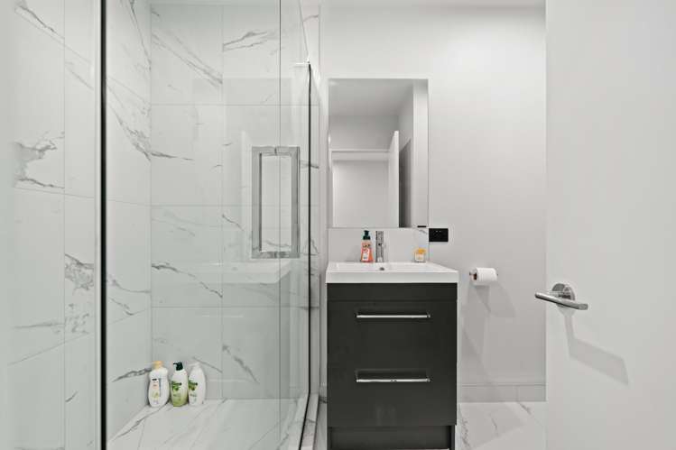 7/452 Gloucester Street Linwood_9