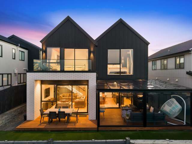 Holiday at Home - Bremner Ridge Gem