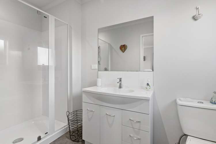 6 Mountain View Road Te Aroha_25