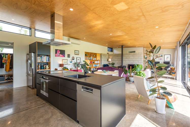 1824 Cust Road Cust_9