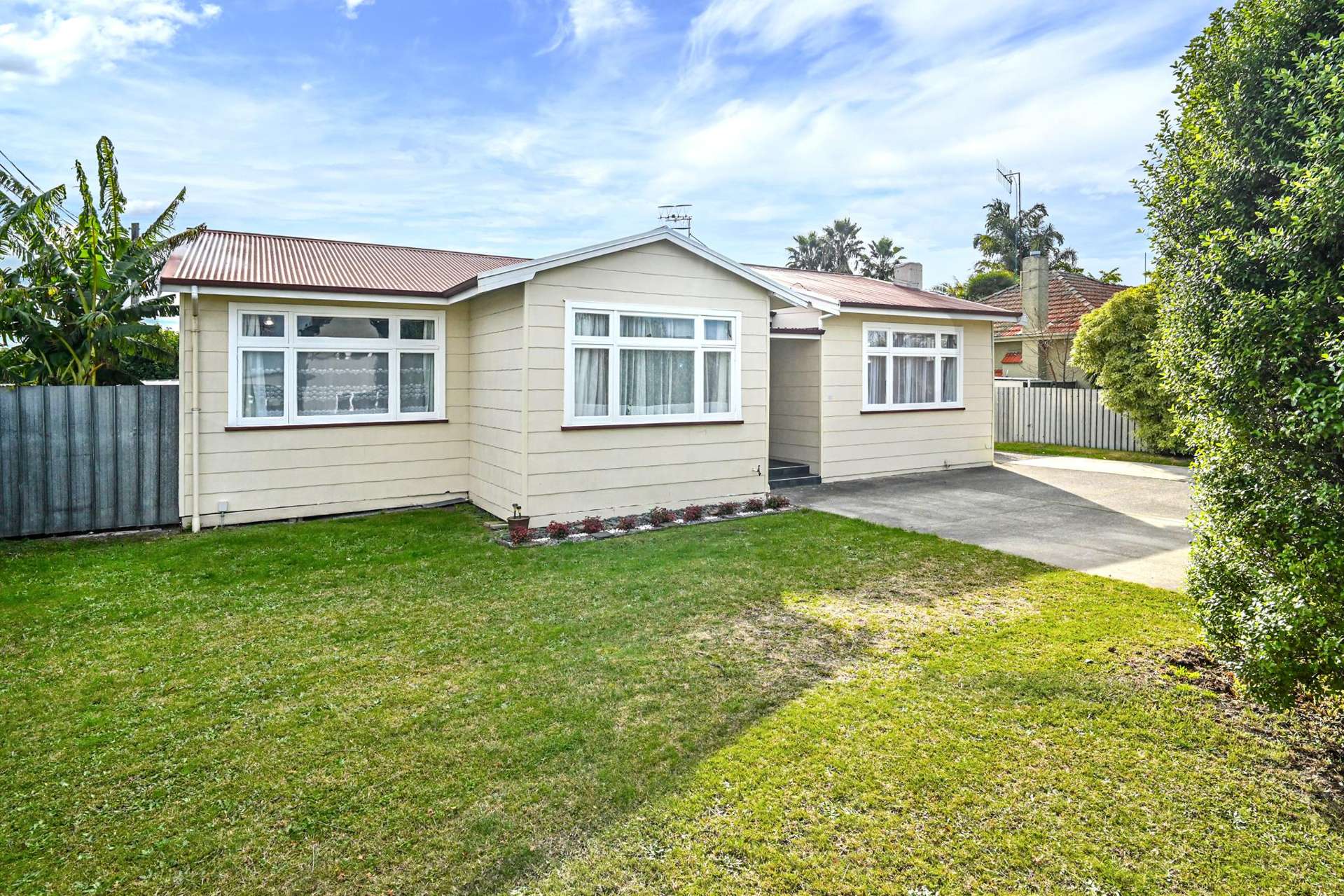 13 Anzac Avenue Onekawa_0