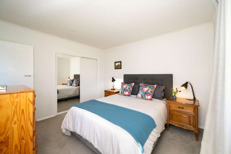 12 Flanders Avenue Onekawa_8