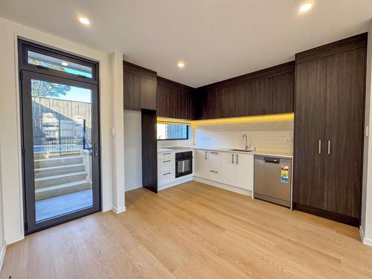 13b Molley Green Place 10044_4