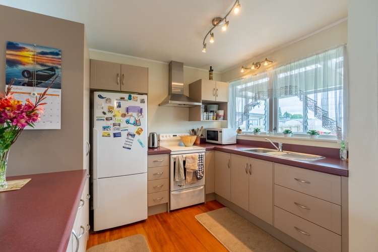 11 Raglan Street Mangere East_7