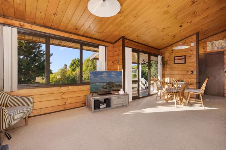 6 Langstone Street Welcome Bay_10